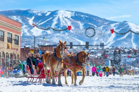 winter_carnival_sleigh_parade_a2266a5e-f1e6-4888-ad9a-f26eee88e60b