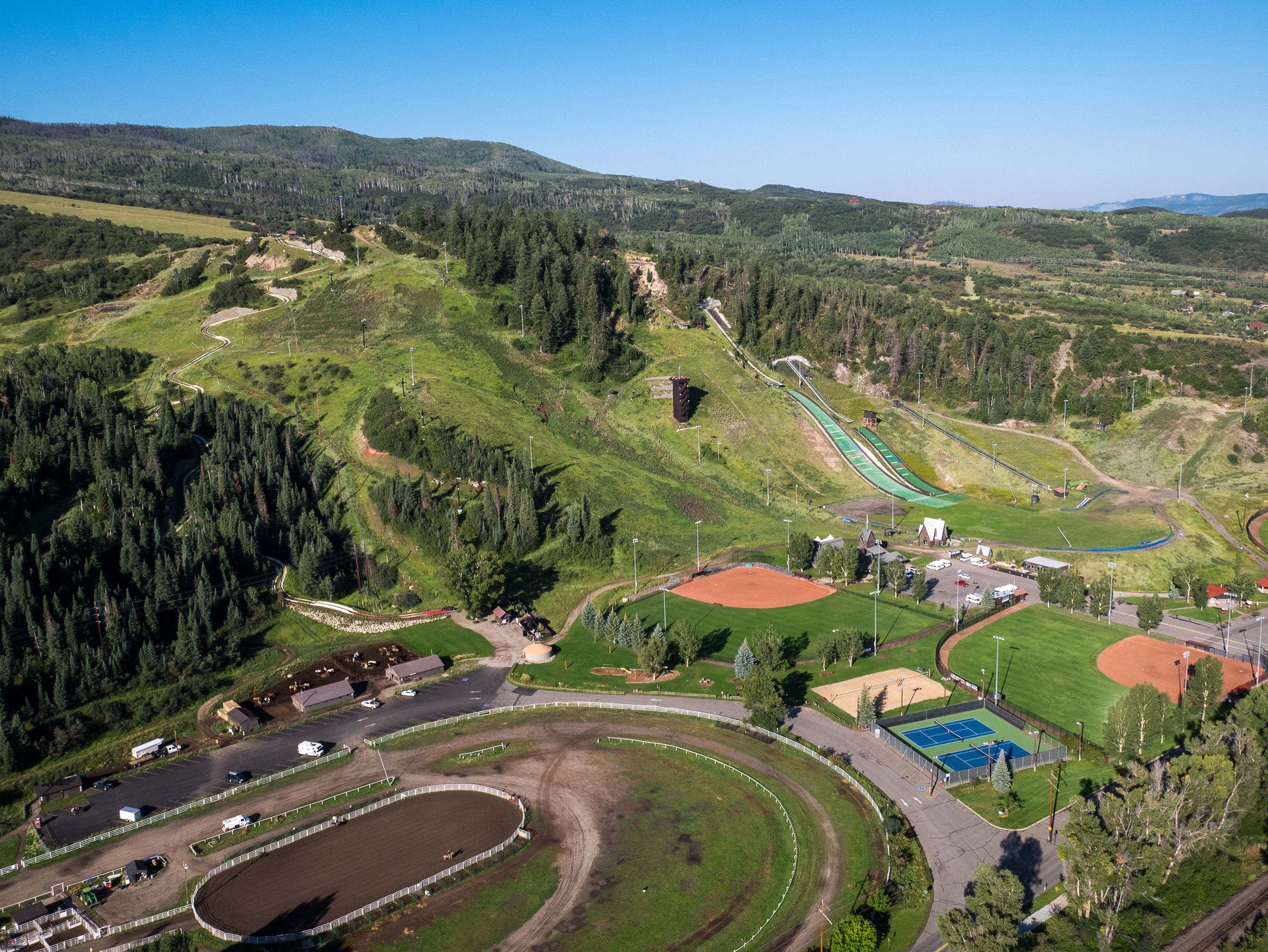 Howelsen hill stich Blue sky-1440293 Cedar Beauregard 2014